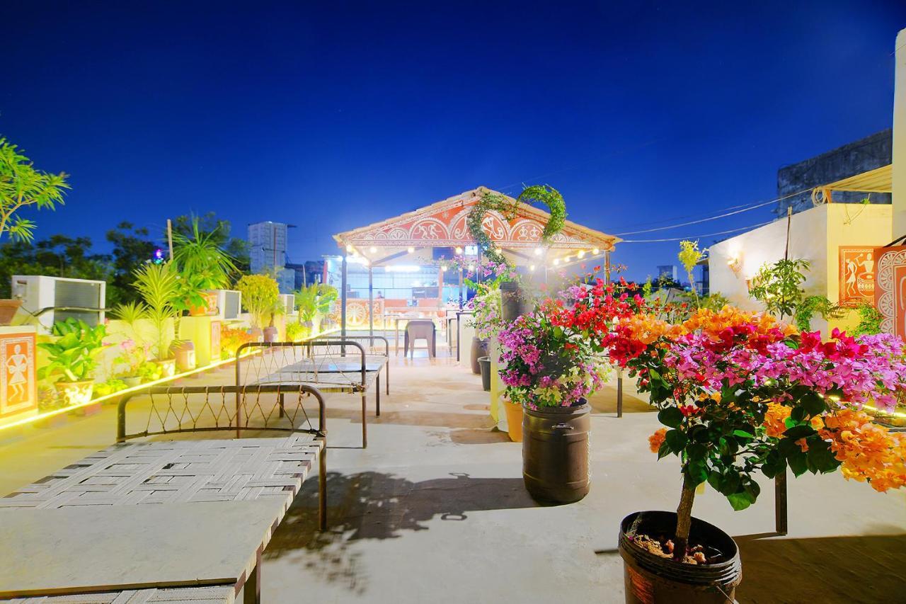 Fabhotel Imperial Regency Indore Exterior foto